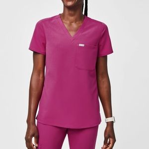 Figs Catarina One-Pocket Scrub Top Raspberry Sorbet Size Small